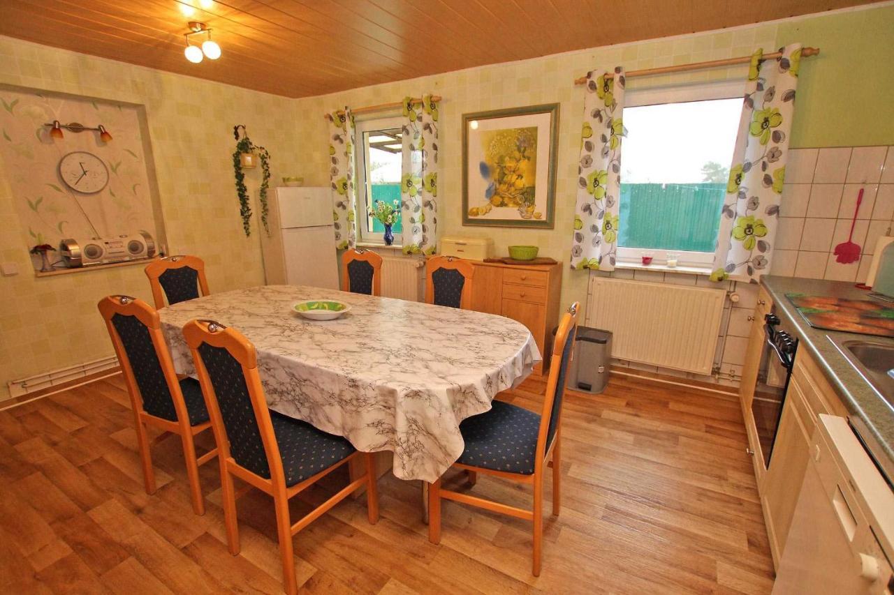 Ferienwohnungen Retzow See 5610 Rechlin Bagian luar foto